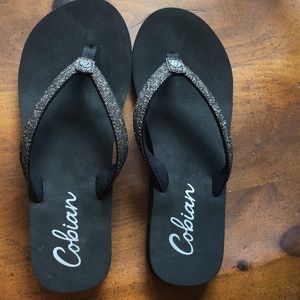 Cobian Flip Flop Sandal Size 9